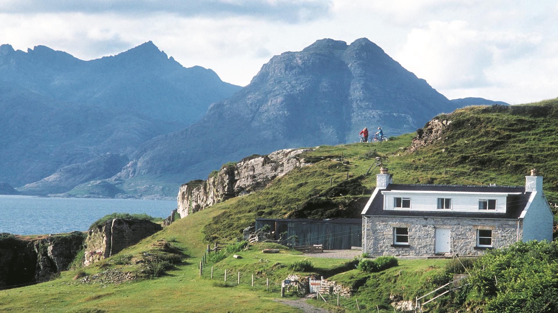 Coach holiday to the Isle of Skye